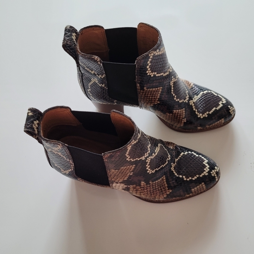 Madewell the regan boot in snake embossed leather - Picture 9 of 10